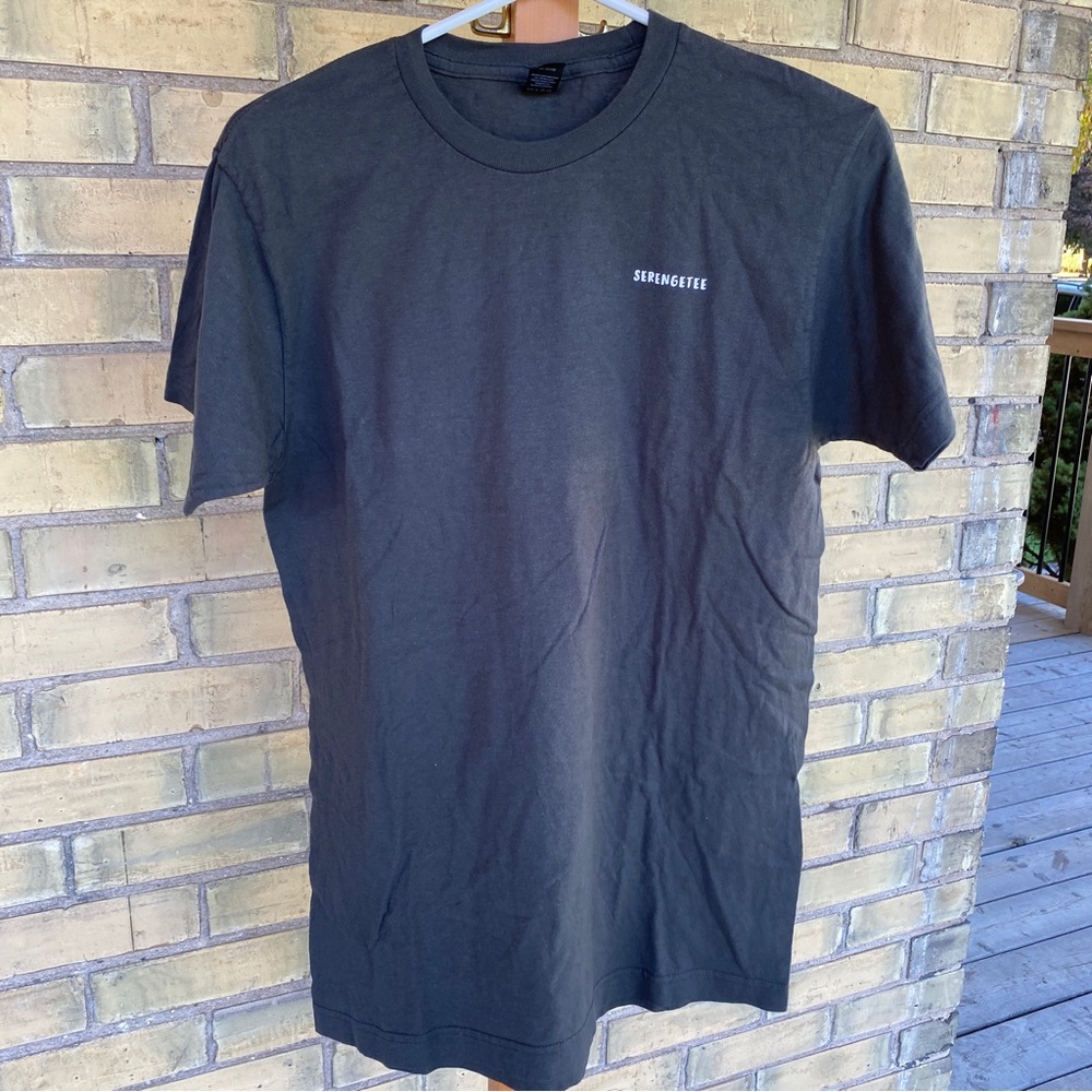 3/$25 || Serengetee Paradise Found Tee